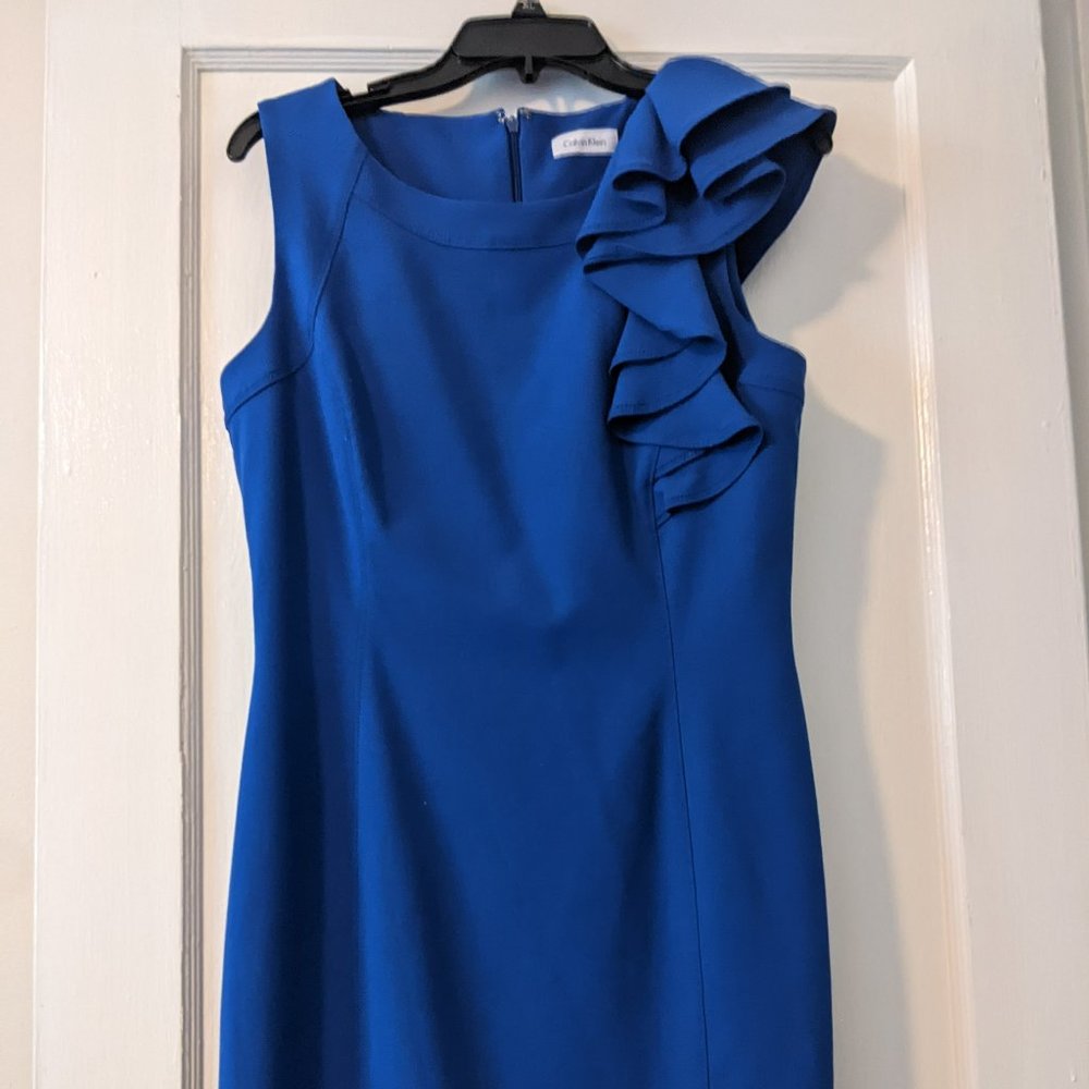 Calvin Klein Royal Blue dress with lining, Size 8 yet fits a little snug